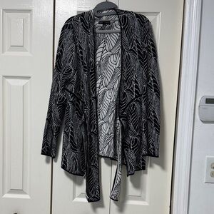 Dana Buchman Black & White Leaf-Pattern Open Cardigan